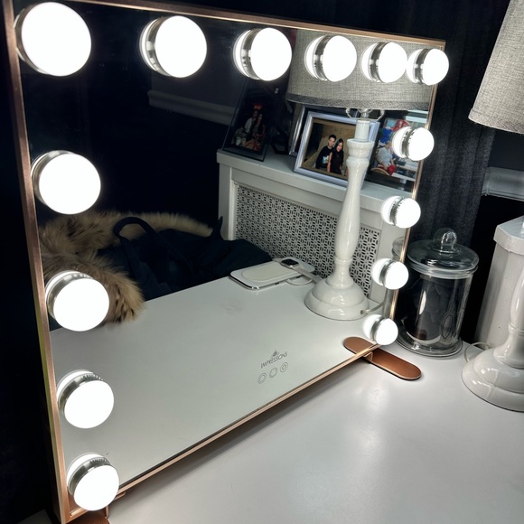 impressions vanity company Other - Hollywood tri-tone Impressions Vanity Mirror
